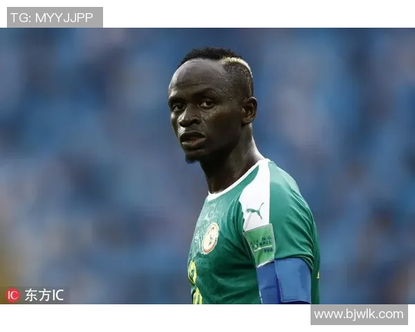 搞笑足球明星马内的幽默瞬间与场上风采的完美结合 搞笑足球明星马内的幽默瞬间与场上风采的完美结合