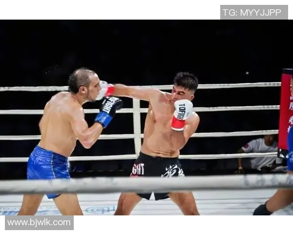 综合格斗明星与足球明星的巅峰对决谁能赢得荣耀与尊重